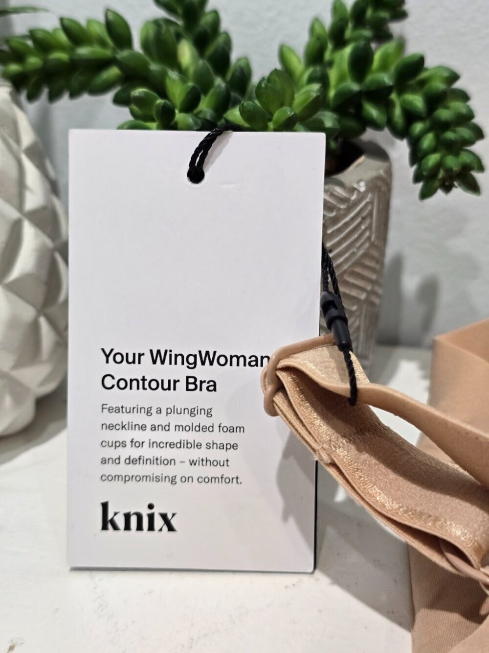 Knix - WingWoman Contour Bra, 36G, Warm Sand, Wireless T-Shirt Bra​​ - Picture 9 of 16